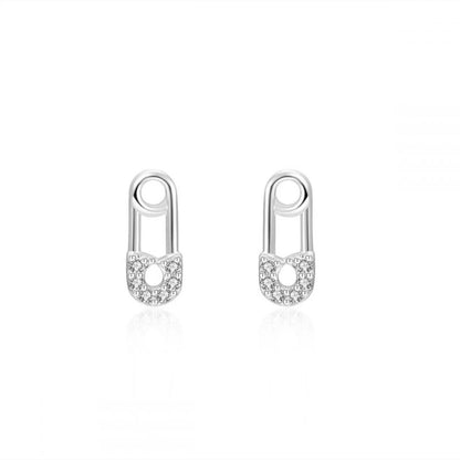 Boucles d'oreilles clous délicatement pavées de zircons